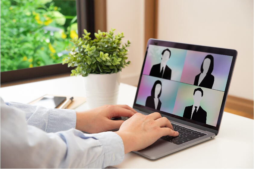出張先でのリモートワークを支えるネット環境の重要性
